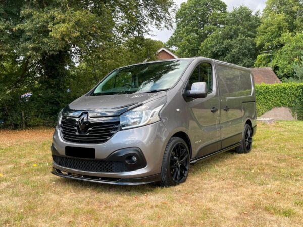 Renault Trafic voorspoiler