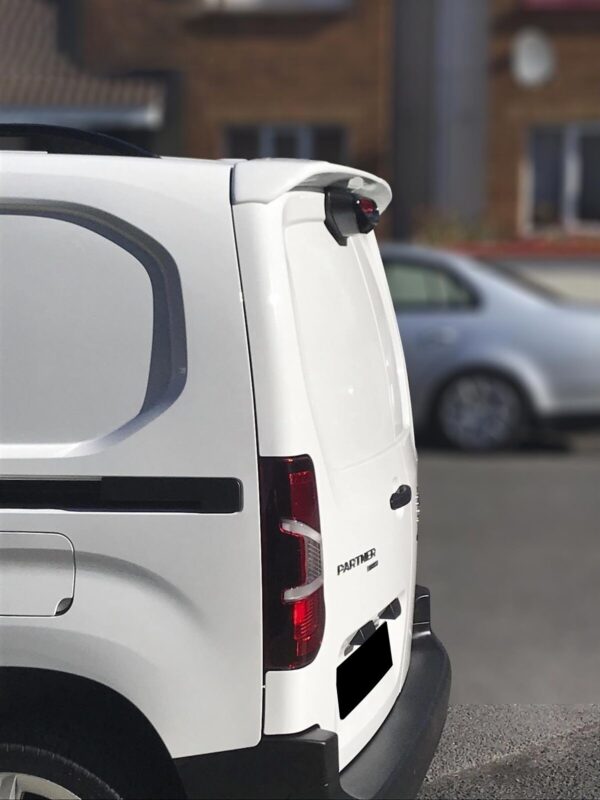 Opel Combo Peugeot Partner Citroen Berlingo spoiler