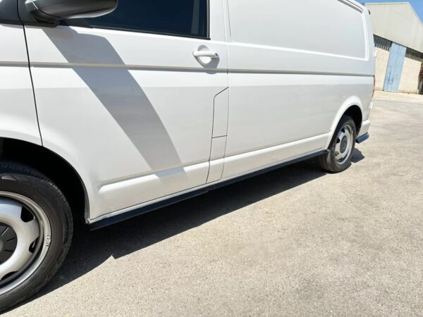 Transporter T6.1 sideskirts